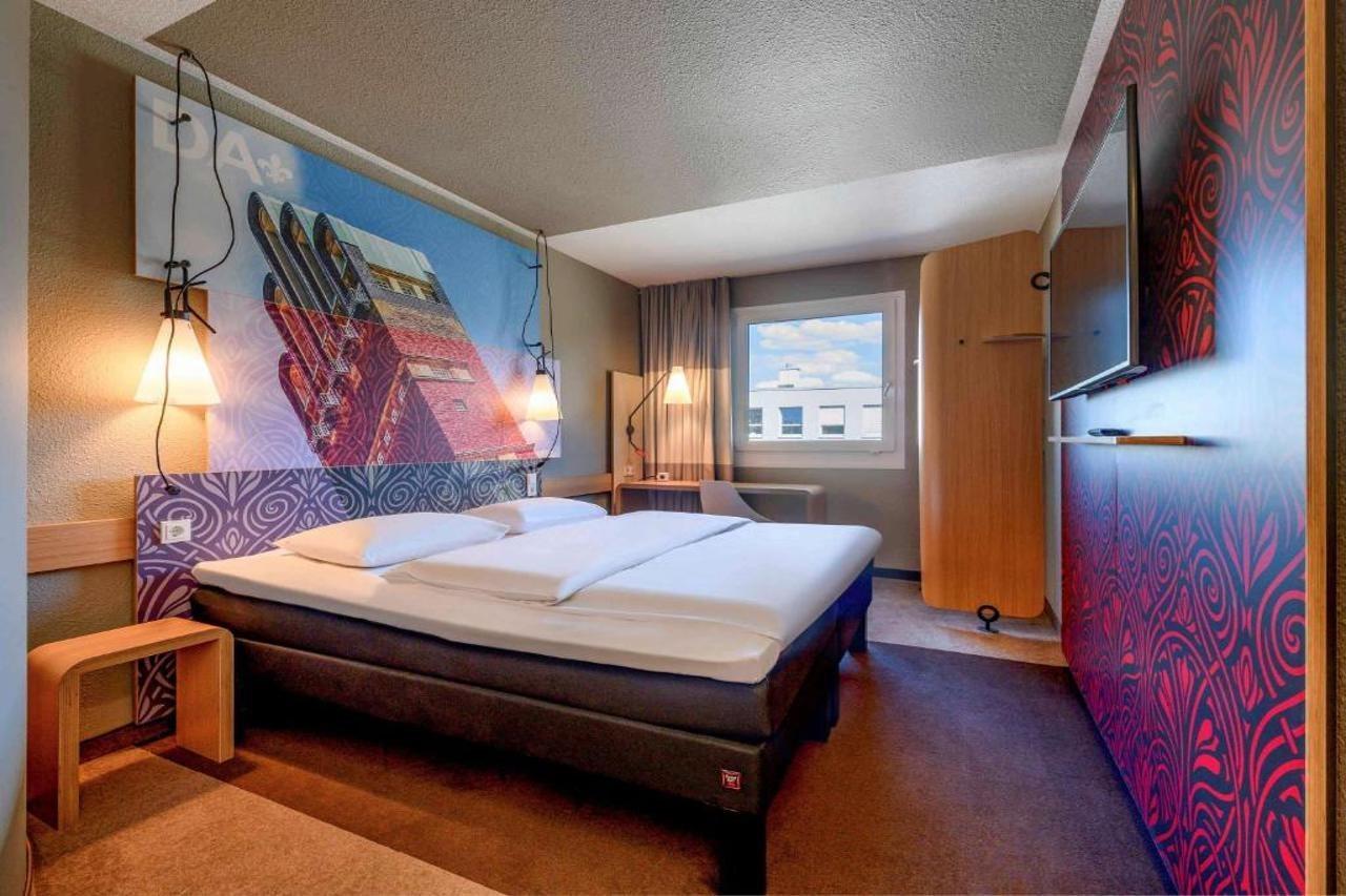 T H E Hotel 3*